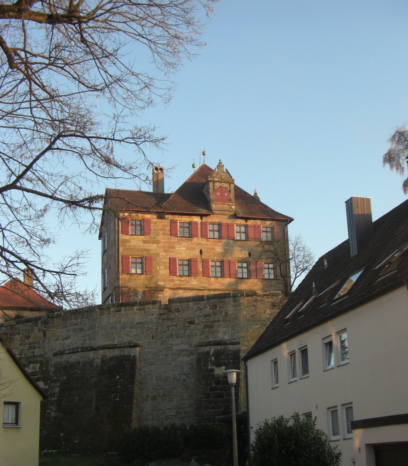 Rotes Schloss in Heroldsberg (Geuder von Heroldsberg) | Heroldsberg in Germany