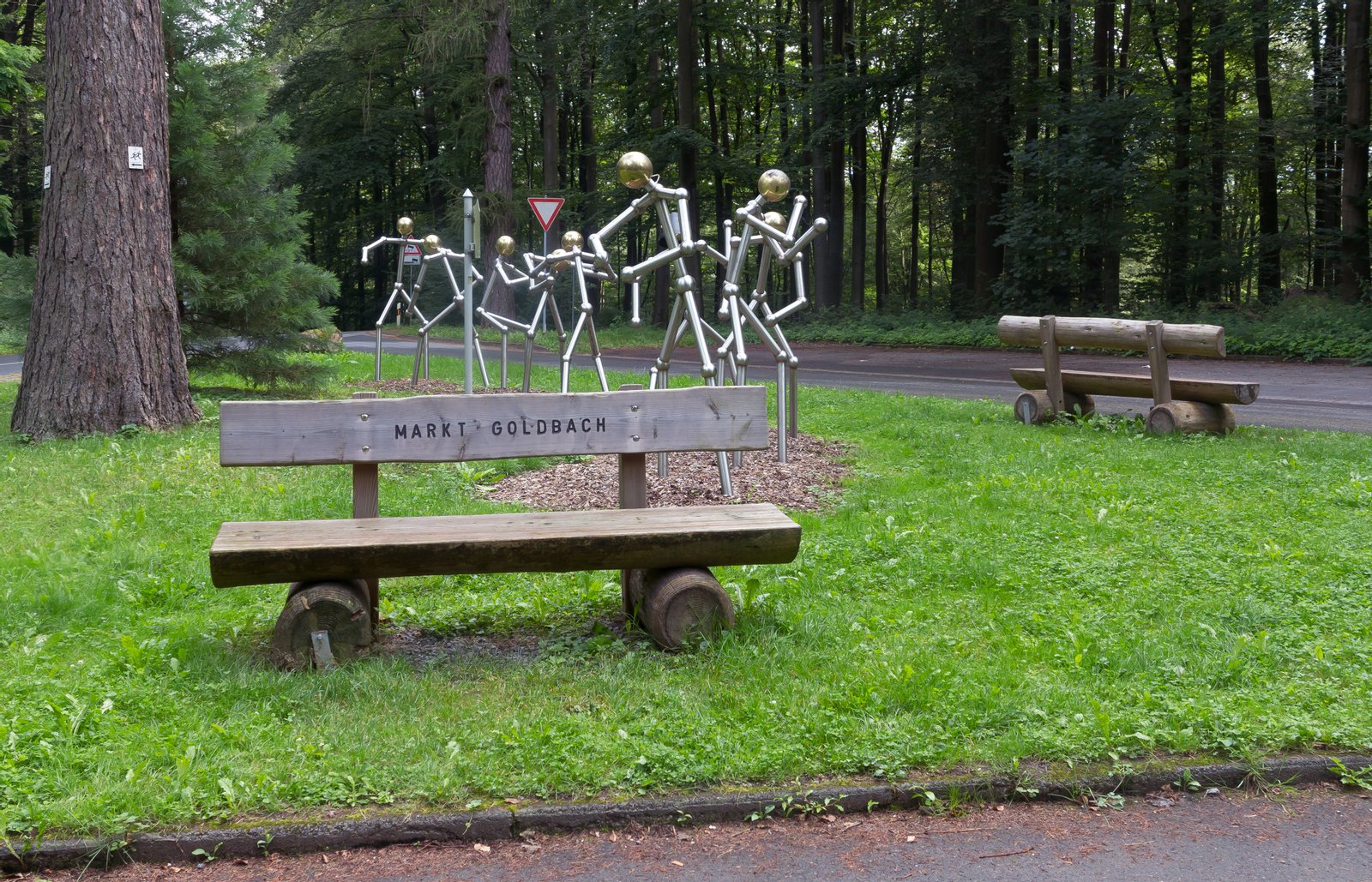 between Unterafferbach and Goldbach, sculpture | Goldbach in Germany