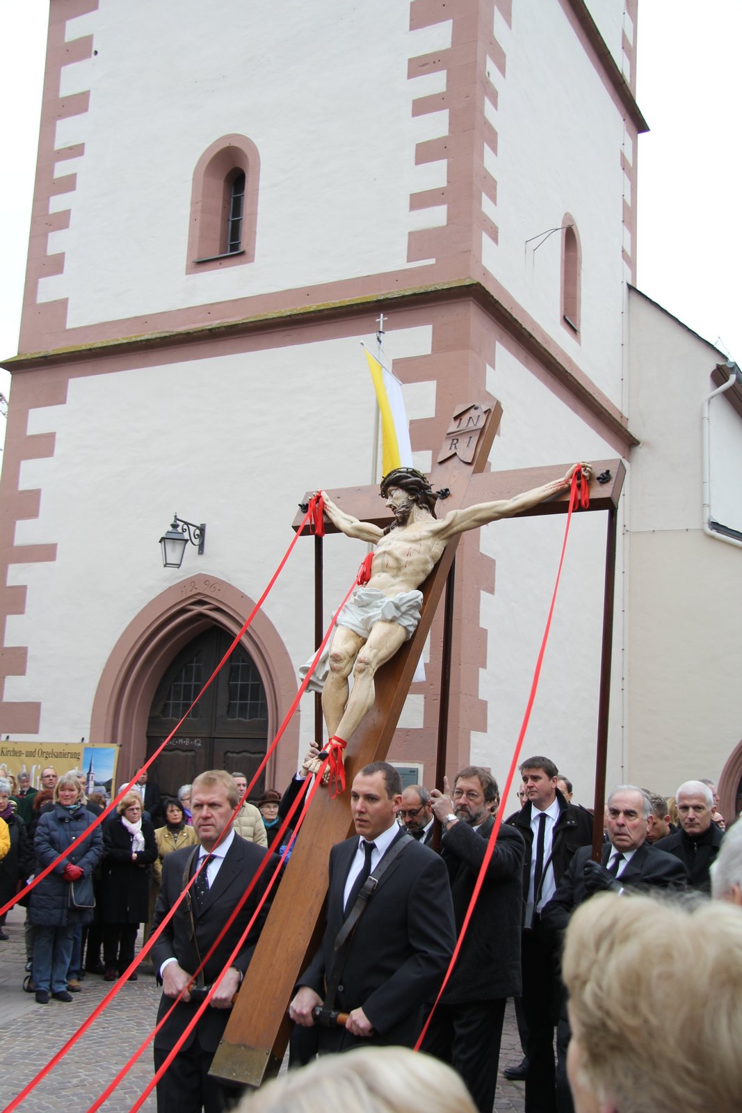 Karfreitagsprozession in de:Lohr am Main, Unterfranken, Bayern | Lohr am Main in Germany
