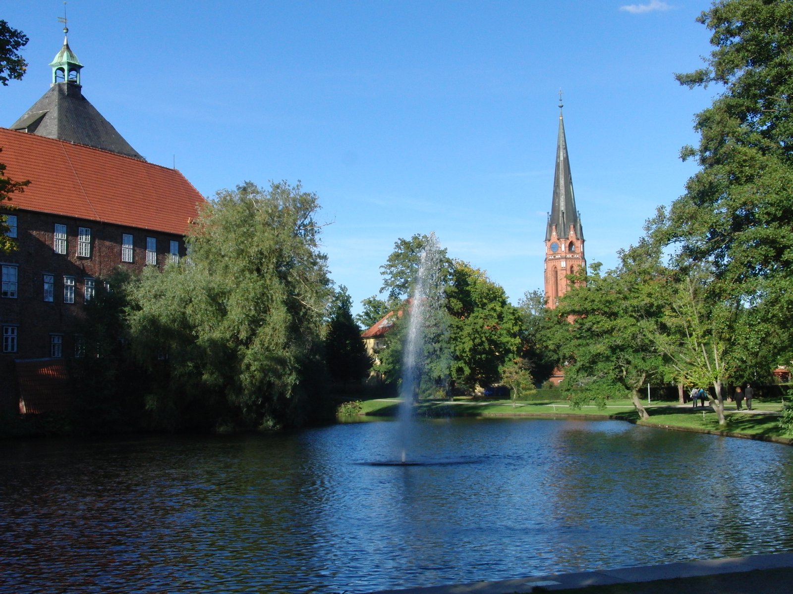 Blick auf das Schloss und die St.-Marien Kirche in Winsen (Luhe) | Winsen (Luhe) in Germany
