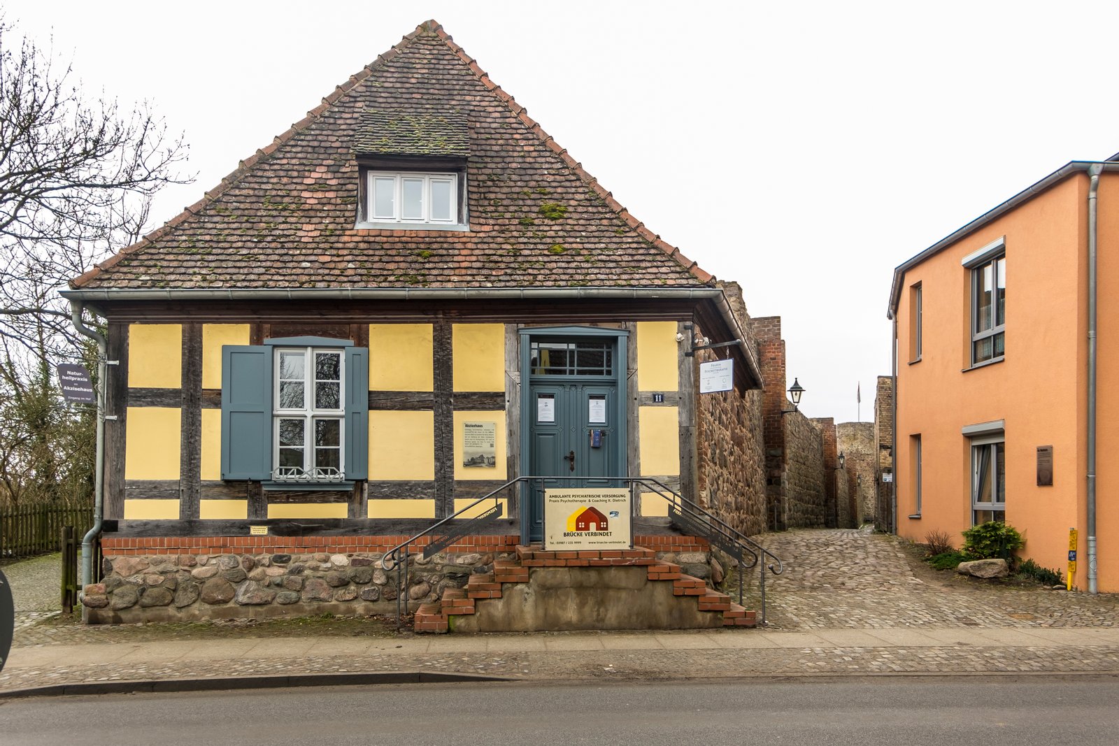 Akzisehaus mit historischer Stadtmauer, Templin | Templin in Germany