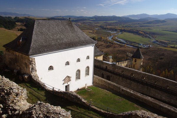 Toto médium zobrazuje chránenú pamiatku s číslom NKP 710-975/0 v Slovenskej republike. CHMSK/710-975/0,CHMSK/710-975(Ďalšie obrázky s číslom: 710-975/0, 710-975. Hľadať na sk.wikipedia.org.) | Stará Ľubovňa in Slovakia