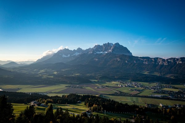 A fun weekend during autumn in Tirol, Austria. A great country with nice people to hike, bike and experience the mountain outdoor life! - www.mundm.ga | St. Johann in Tirol in Austria