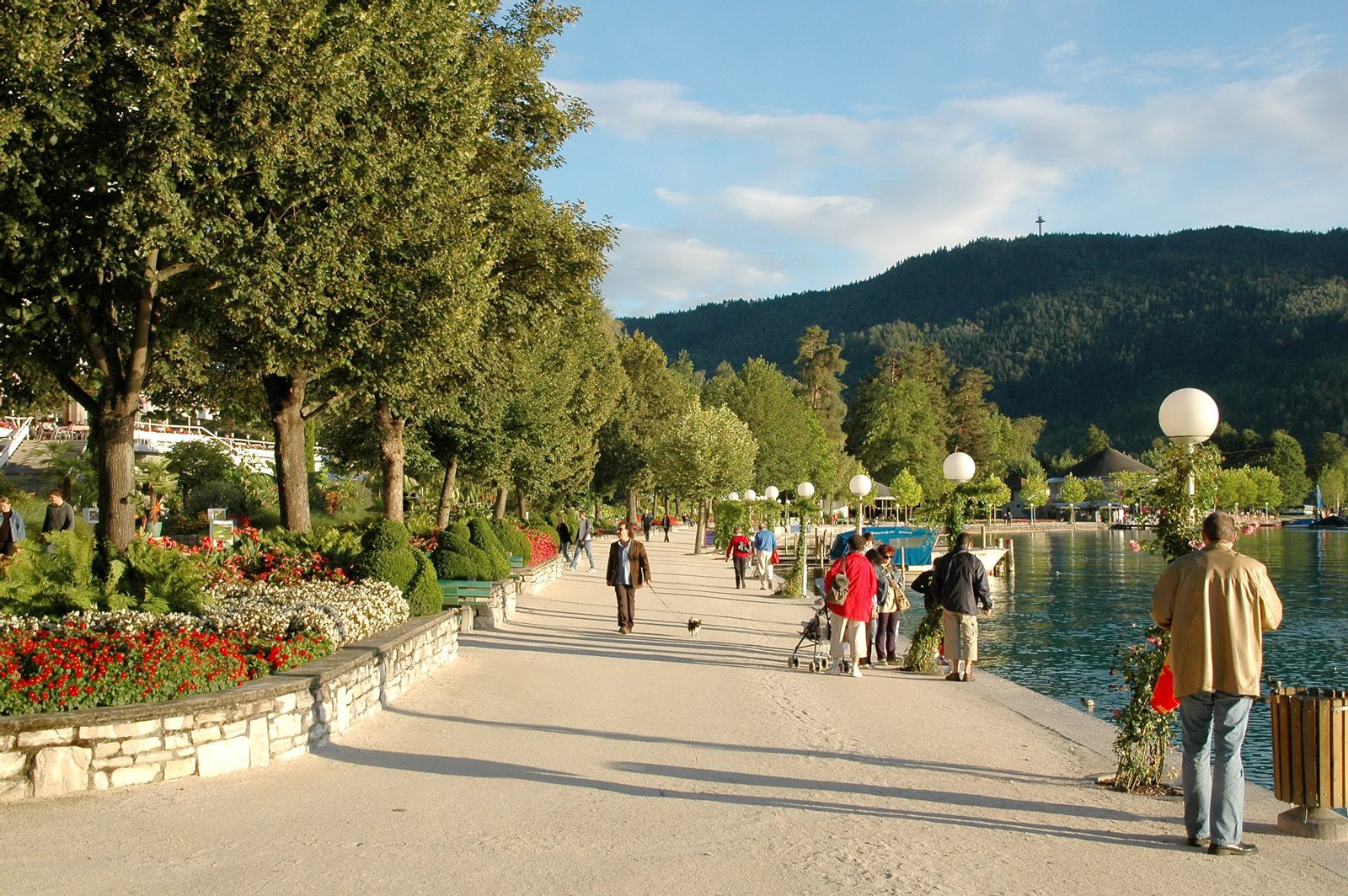 Johannes-Brahms-Promenade, municipality Pörtschach am Wörther See, district Klagenfurt Land, Carinthia, Austria, EU | Pörtschach am Wörthersee in Austria