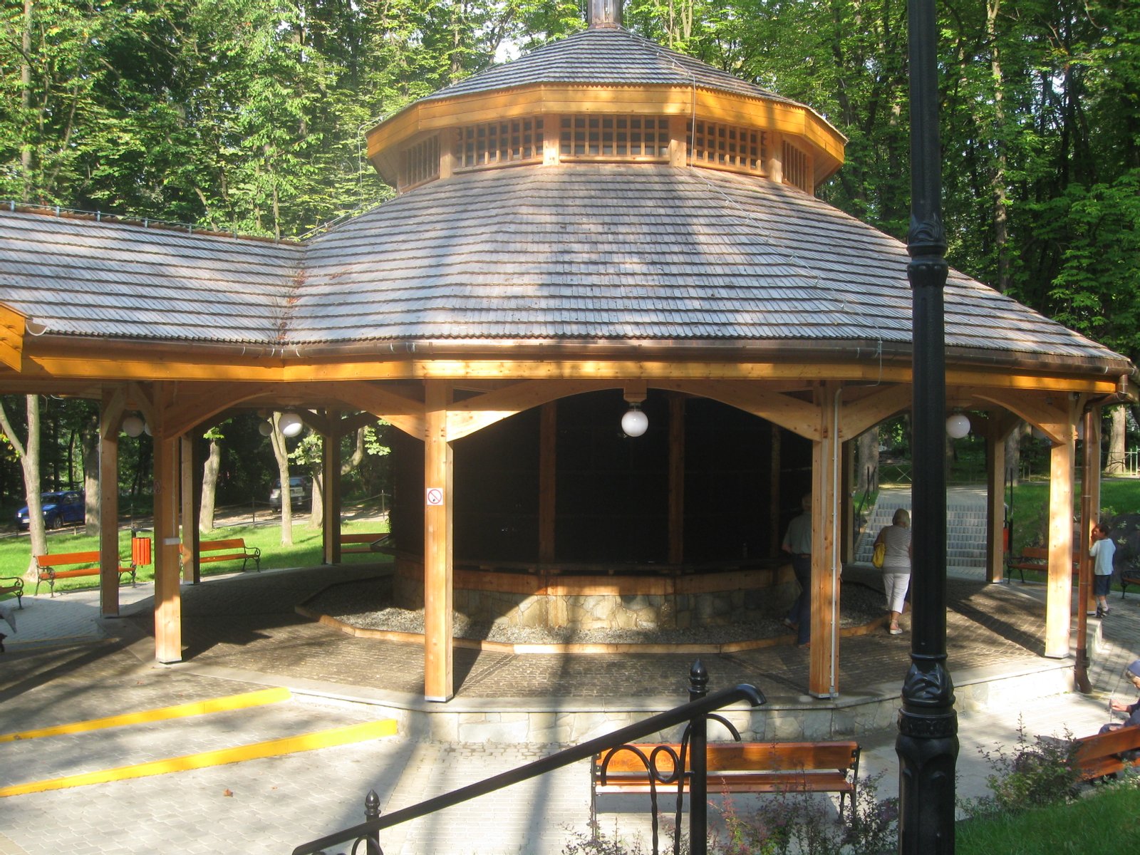 Tężnia solankowa w Rabce-Zdroju. | Rabka-Zdrój in Poland