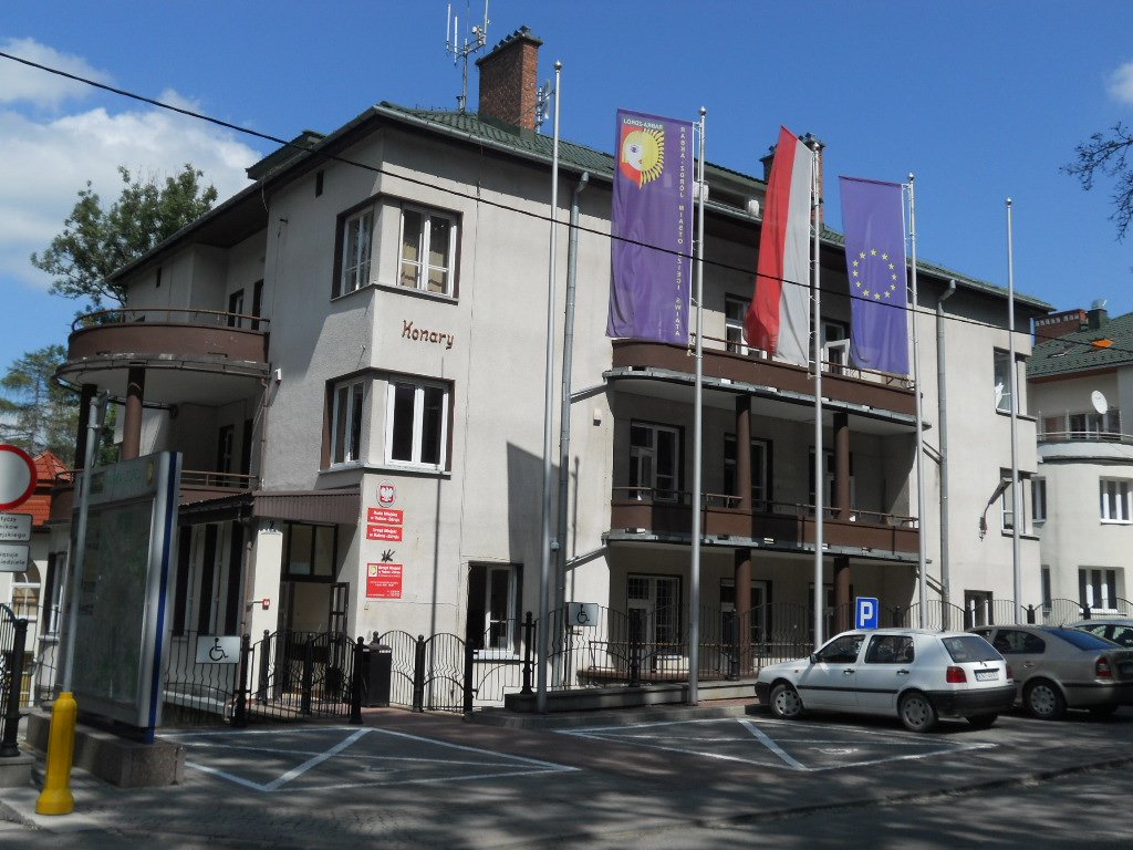 Willa Konary (Urząd Miasta Rabki-Zdroju) przy Ulicy Parkowej 2 w Rabce-Zdroju. | Rabka-Zdrój in Poland