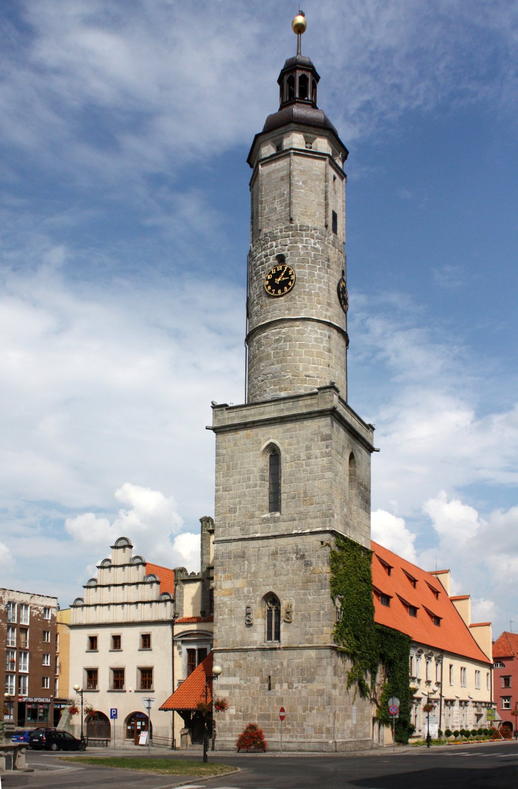 This photo of Lower Silesian Voivodeship was taken during Wikiexpedition 2013 set up by Wikimedia Polska Association.You can see all photographs in category Wikiekspedycja 2013. | Lwówek Śląski in Poland