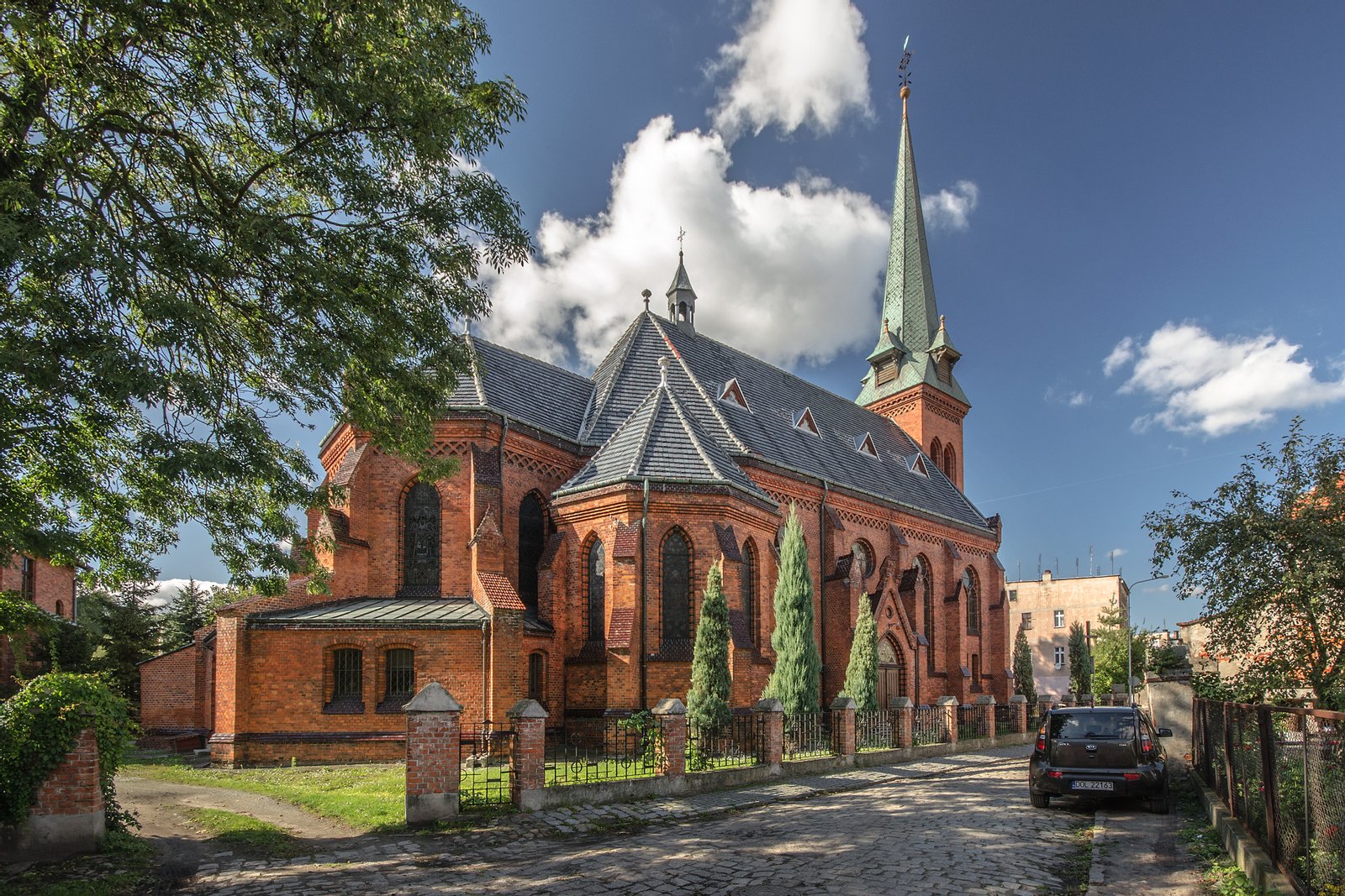 Bierutów, kościół św. Józefa Oblubieńca NMP, pow. Oleśnicki, woj. dolnośląskie | Bierutów in Poland