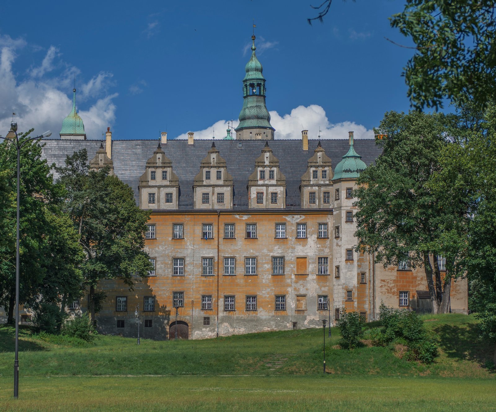 Zamek Książąt Oleśnickich | Oleśnica in Poland