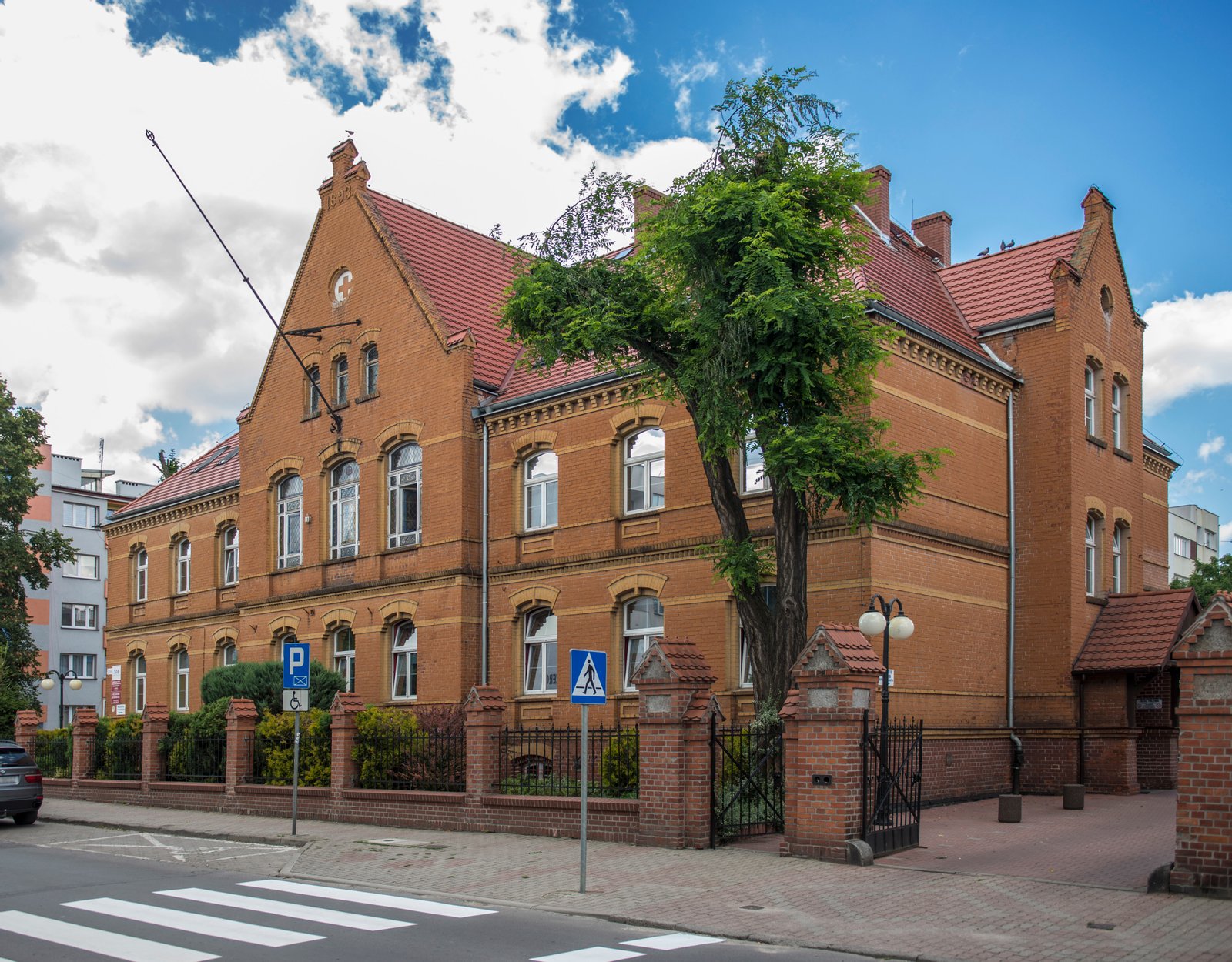 Przychodnia Rejonowa nr 2 | Oleśnica in Poland
