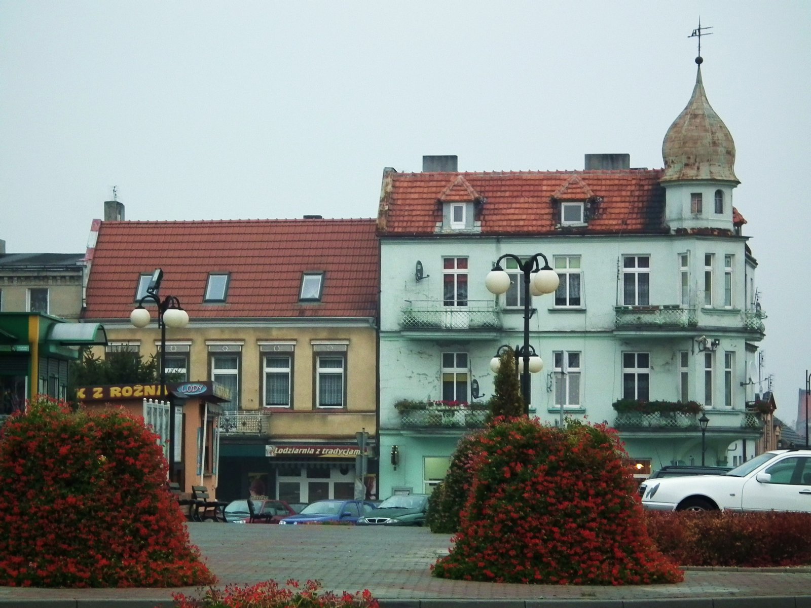 Rynek w Witkowie jesienią 2015r. | Witkowo in Poland