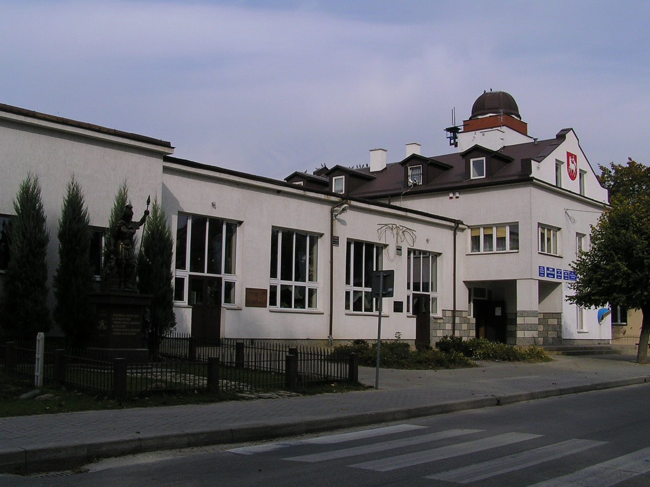 autor: Yarek shalom 21:12, 12 October 2006 (UTC)yarek shalom | Urzędów in Poland