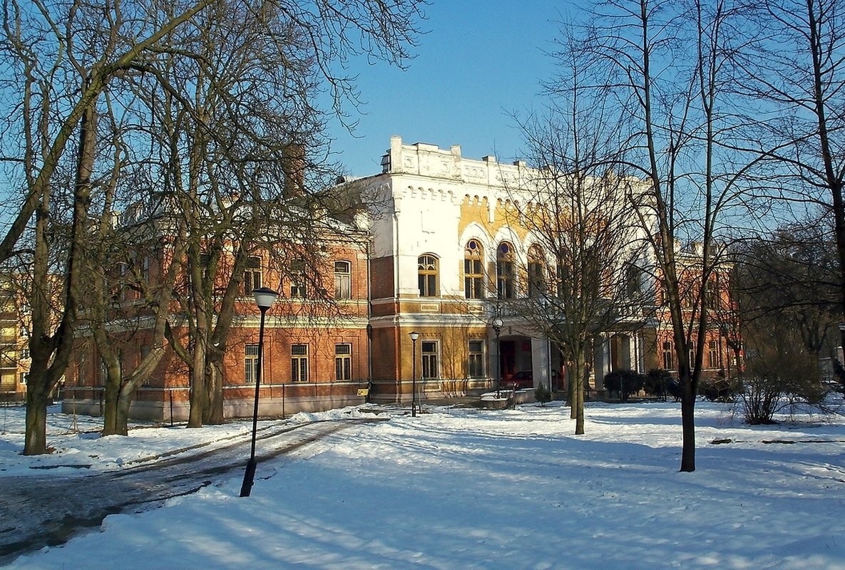Dawny Garnizonowy Klub Oficerski w kompleksie twierdzy Modlin | Nowy Dwór Mazowiecki in Poland