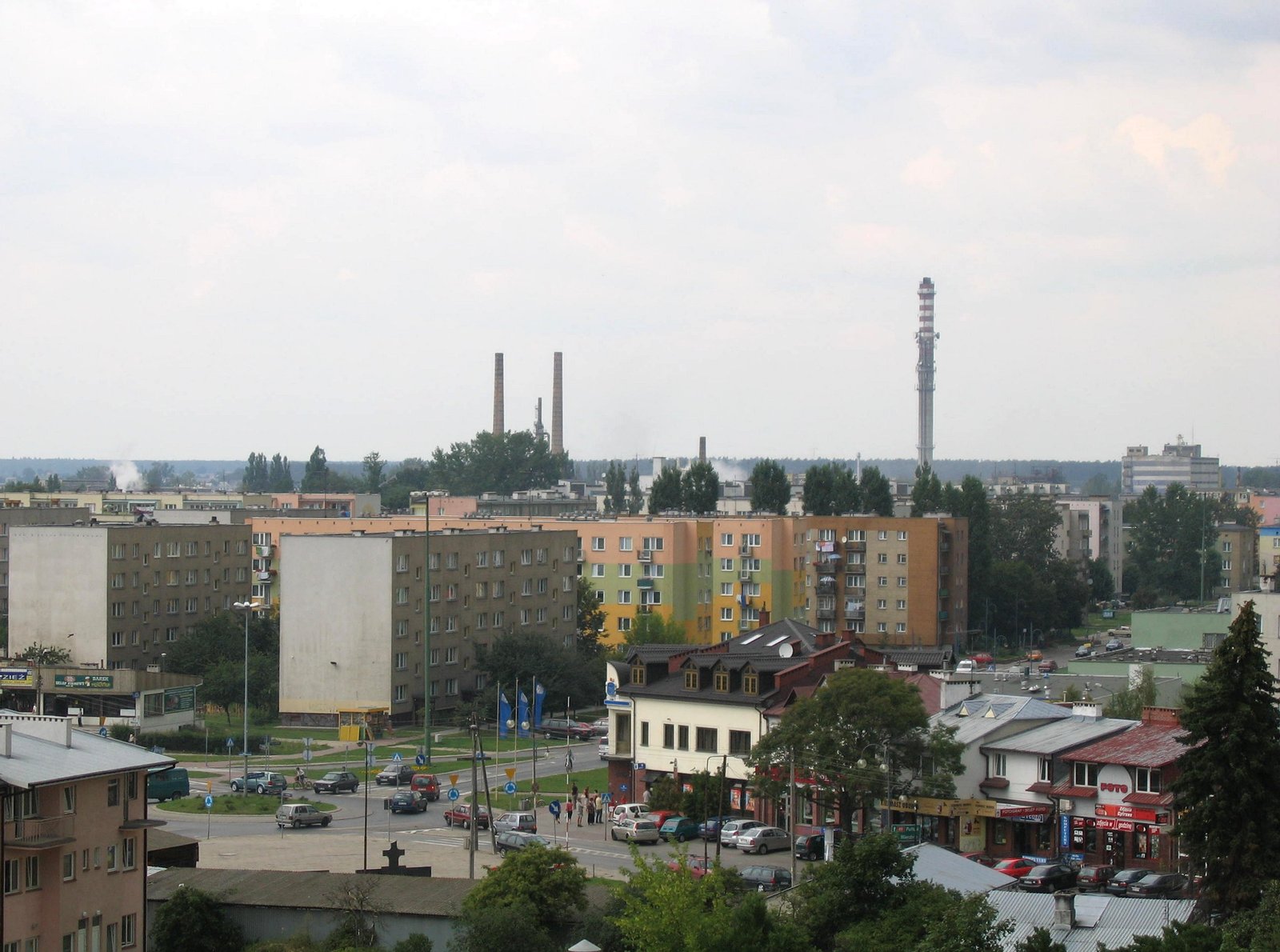 Centrum Wyszkowa - miejskie rondo (skrzyżowanie ulicy Sowińskiego i Pułtuskiej) | Wyszków in Poland