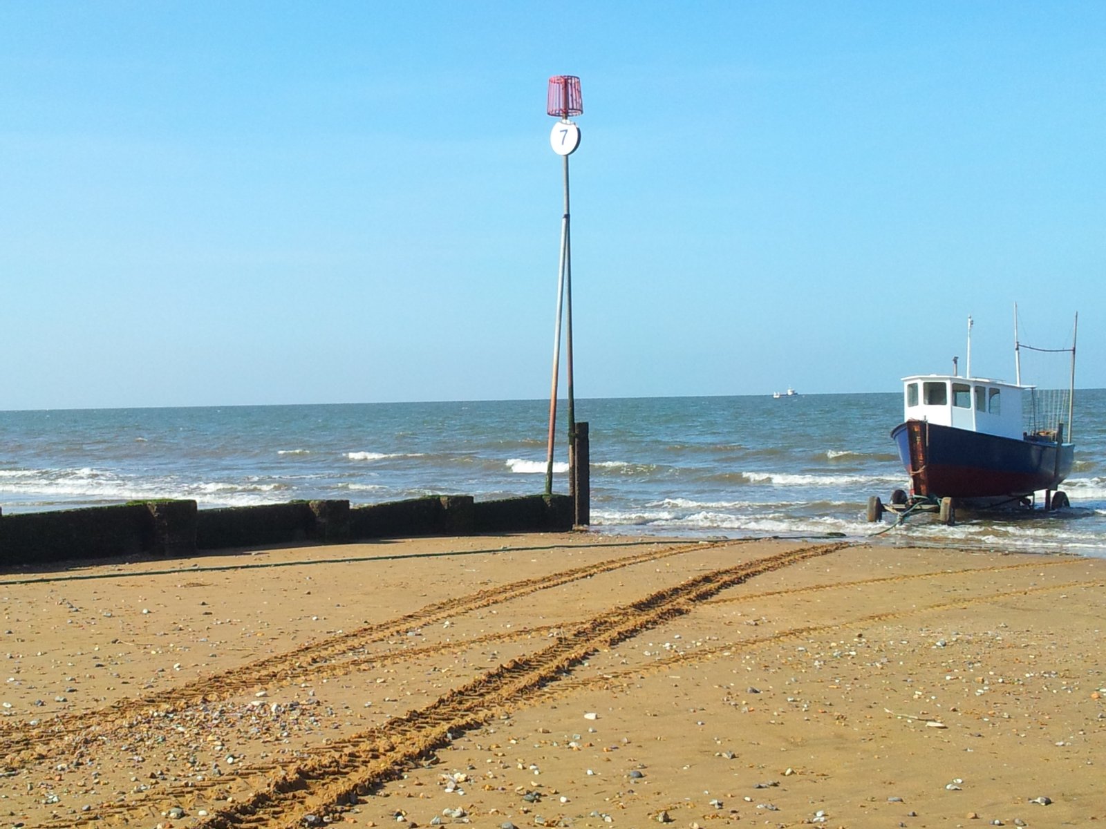 Boat on the Wash at Hunstanton | Hunstanton in United Kingdom