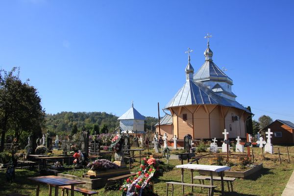 Це фотографія пам'ятки культурної спадщини в Україні, номер у каталозі конкурсу «Вікі любить пам'ятки»: 73-245-0001 | Stara Zhadova in Ukraine