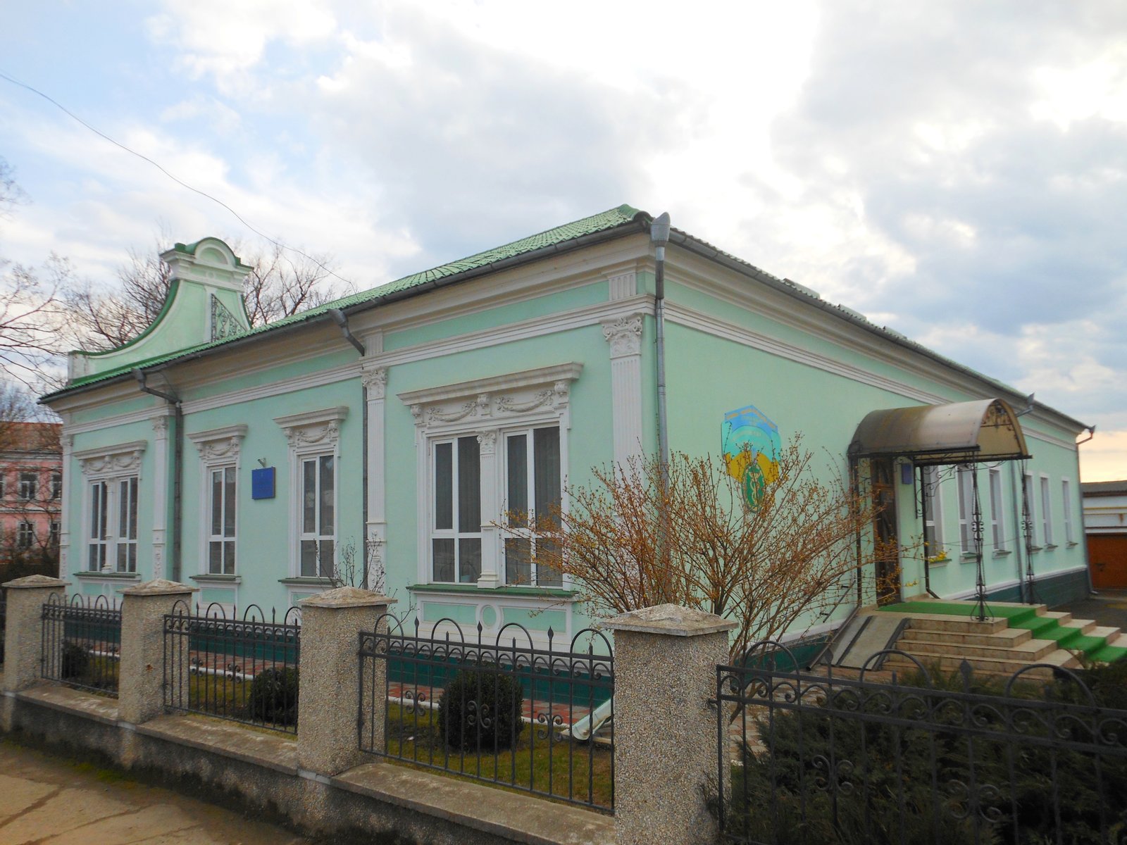 Сторожинецький навчально-науковий інститут Університету Державної фіксальної служби України | Storozhynets in Ukraine