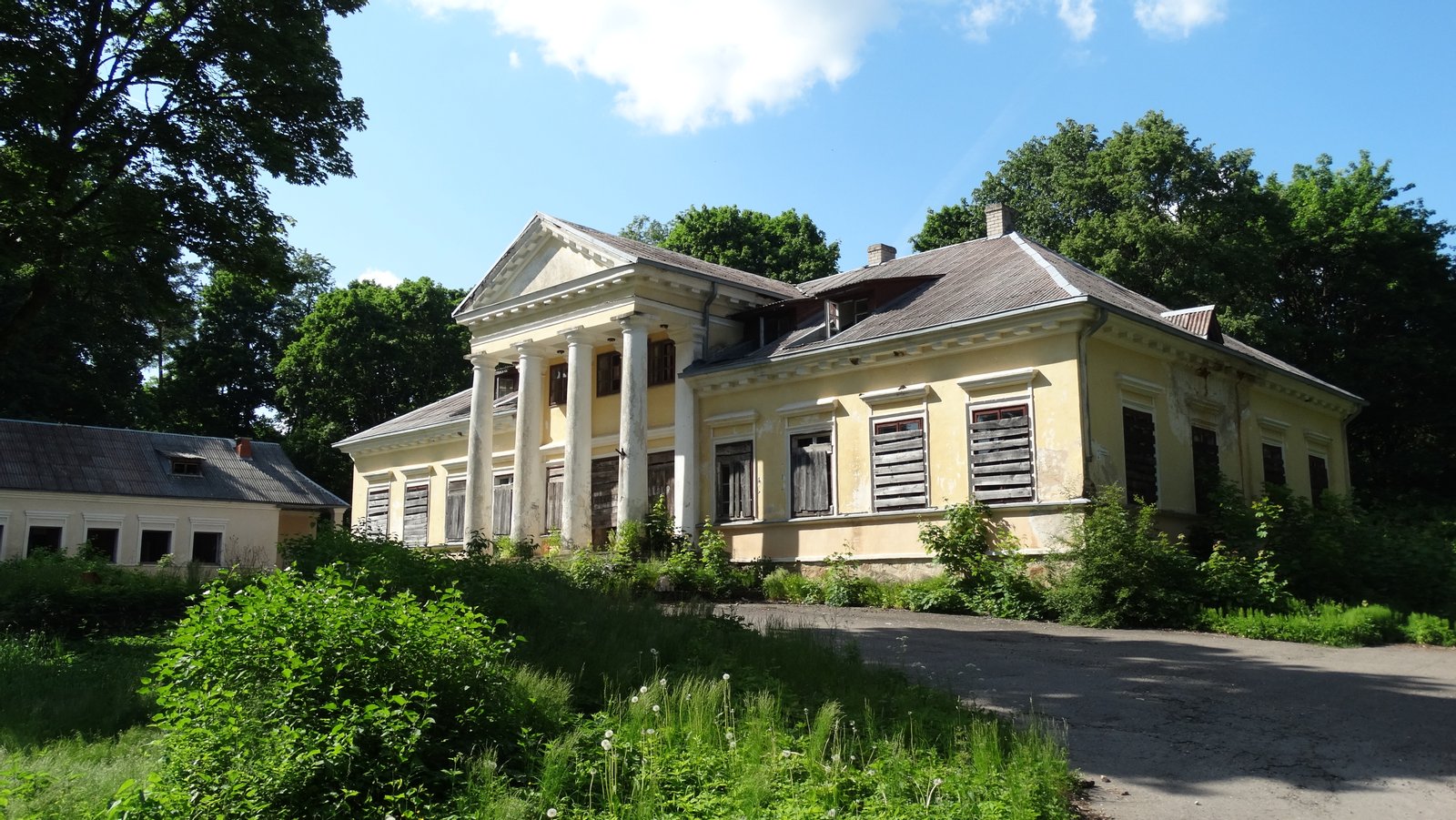 Manor in Šumskas, Vilnius District, Lithuania | Šumskas in Lithuania