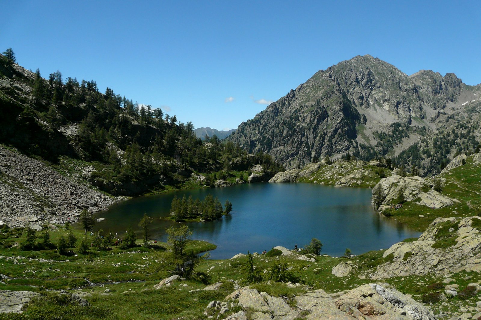 Lac de Trécolpas et mont Pélago (2768 m), parc du Mercantour, Alpes-Maritimes, France | Parc national du Mercantour in France