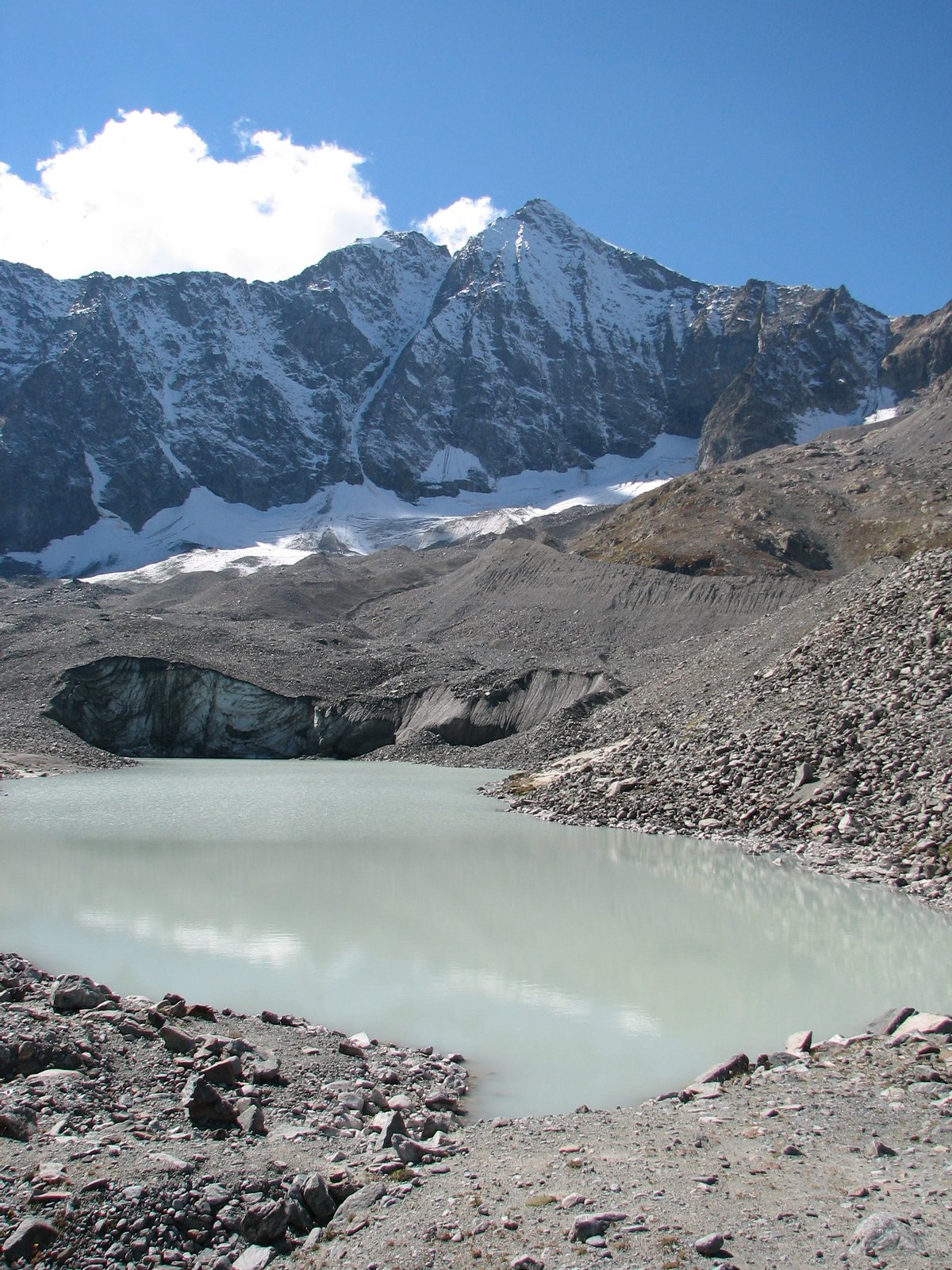 The Glacier d'Arsine, with its lake, in Parc National des Écrins.

Picture taken the 21st of November, 2005. | parc national des Écrins in France