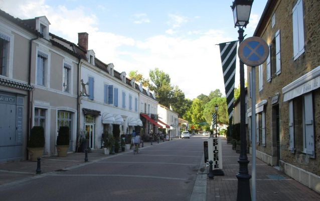 Rue principale d'Eugenie-les-Bains | Eugénie-les-Bains in France