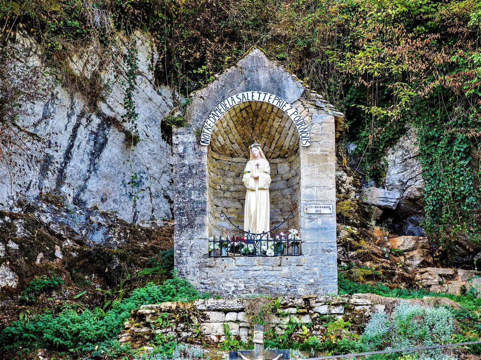 Oratoire de Notre-Dame de la Salette. Chenecey-Buillon. Doubs | Chenecey-Buillon in France