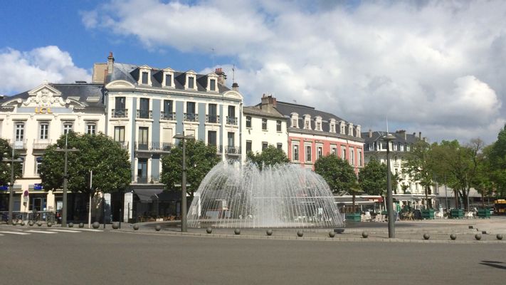 Place de Verdun, Tarbes, Hautes-Pyrénées, France | Tarbes in France