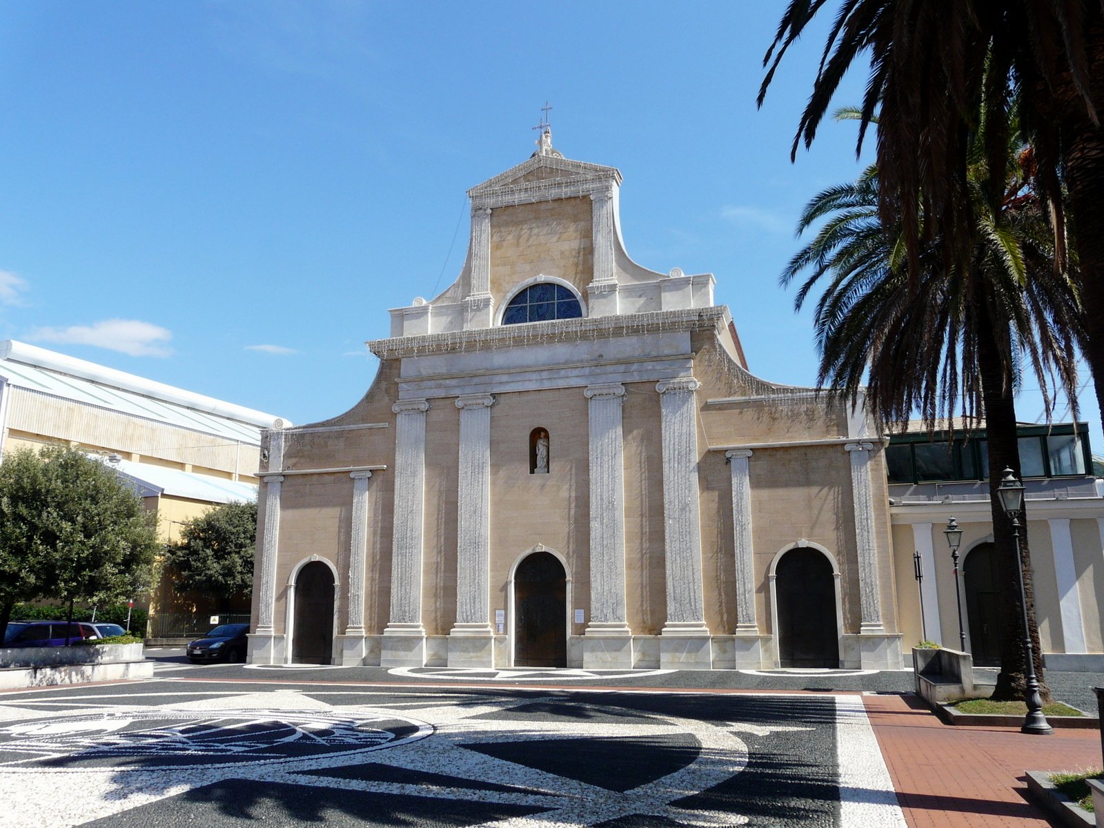 Chiesa di San Pietro, Riva, Sestri Levante, Liguria, Italia | Riva Trigoso in Italy