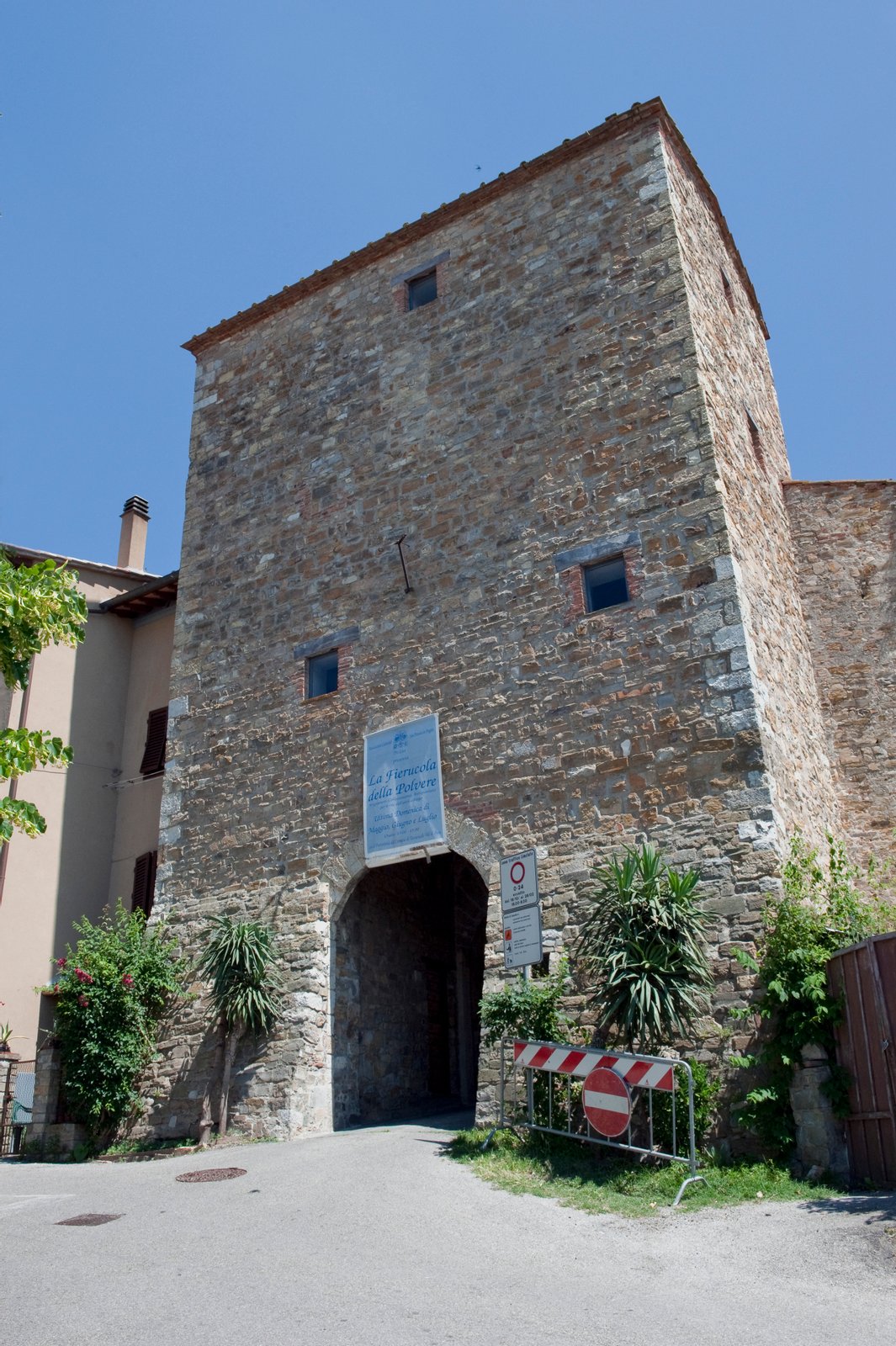 Porta Fiorentina - San Donato in Poggio | San Donato in Poggio in Italy