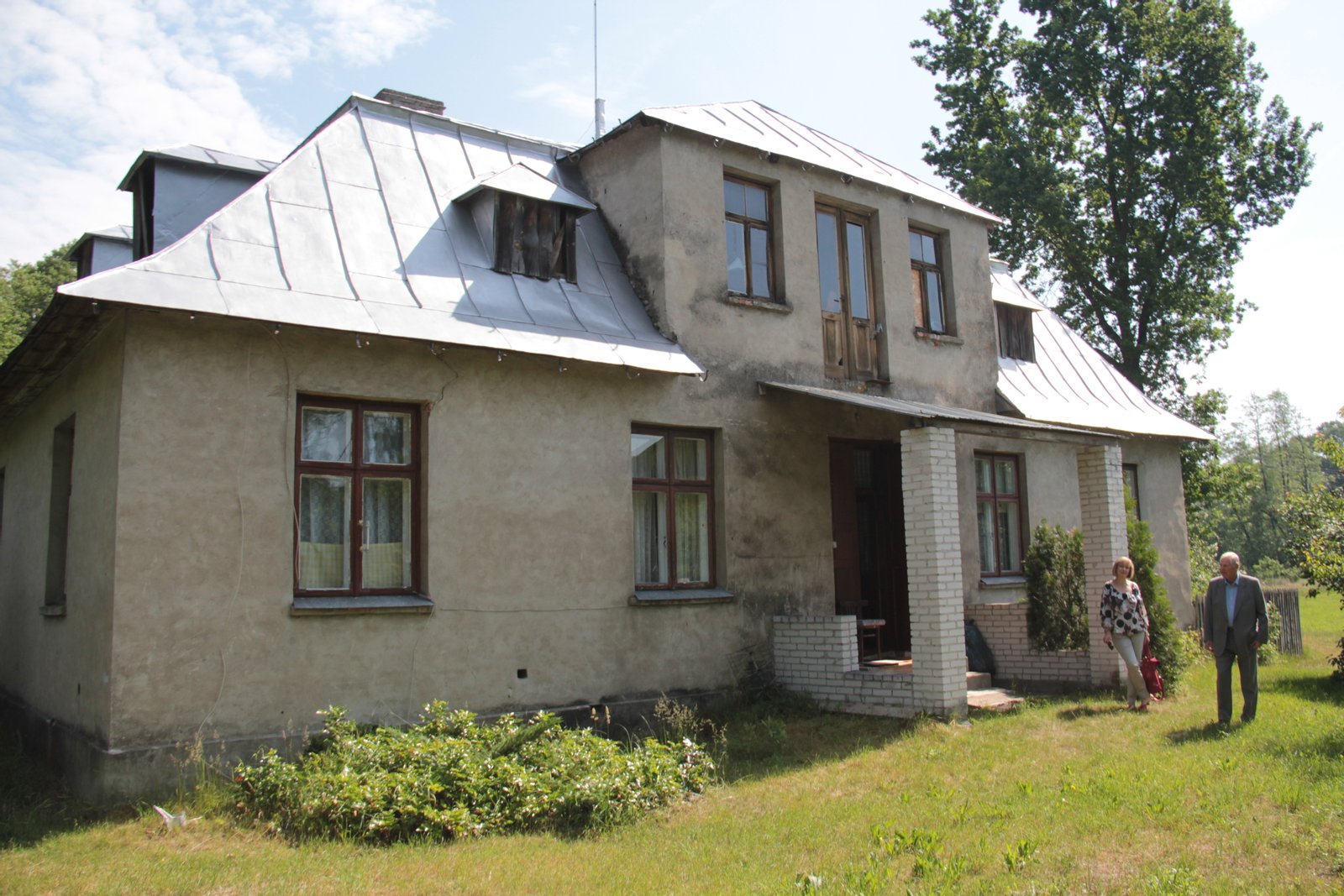 Family house of famous composer Bolesław Szabelski in Sadowne | Sadowne in Poland