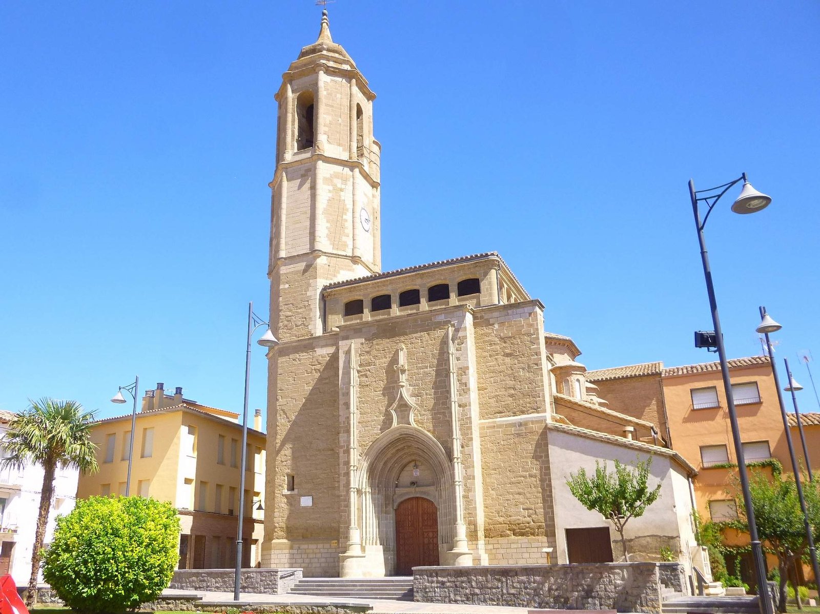 Binéfar - Iglesia de San Pedro 01 | Binéfar in Spain