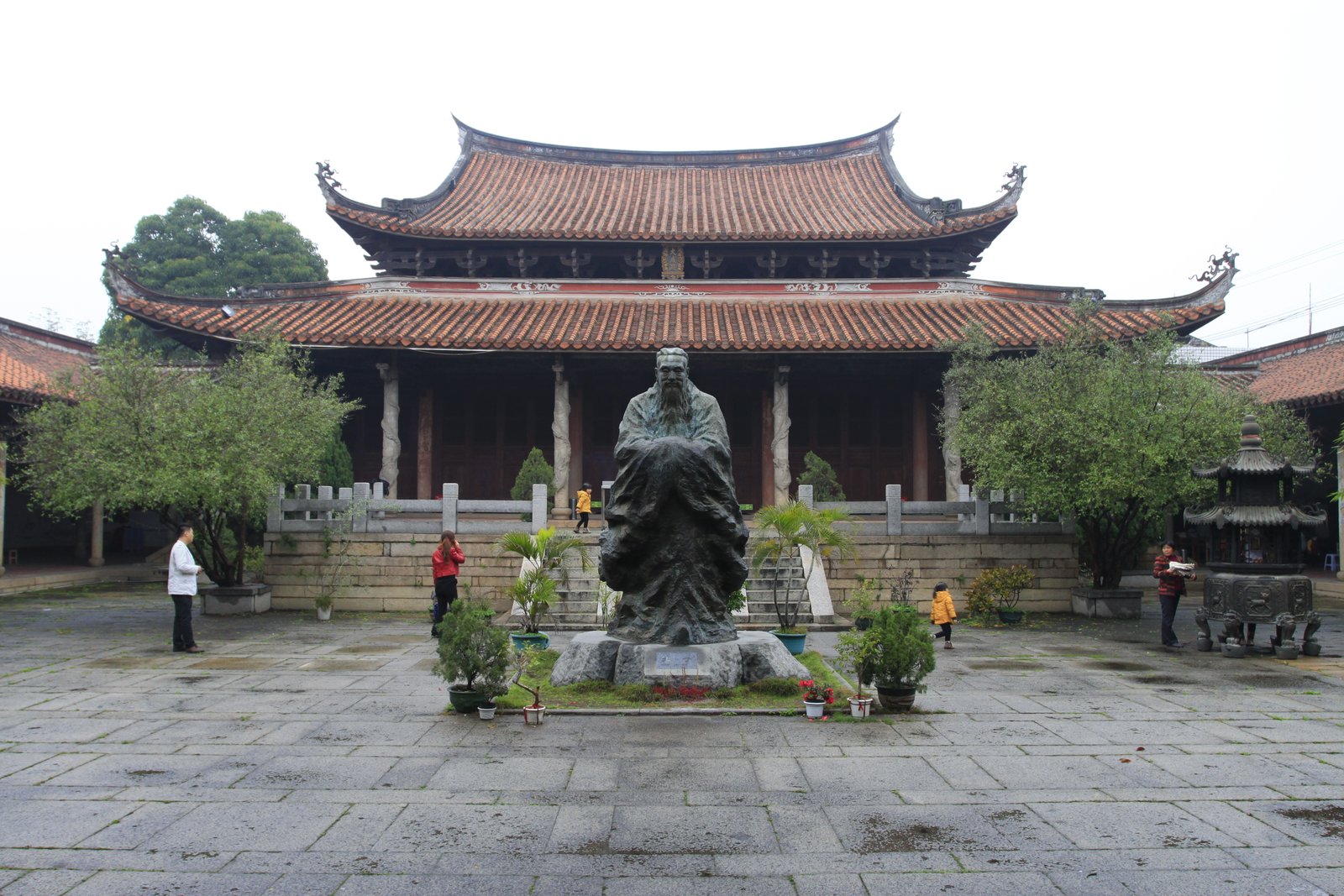 漳州府文庙，位于中国福建省漳州市，是全国重点文物保护单位。 | Zhangzhou in China