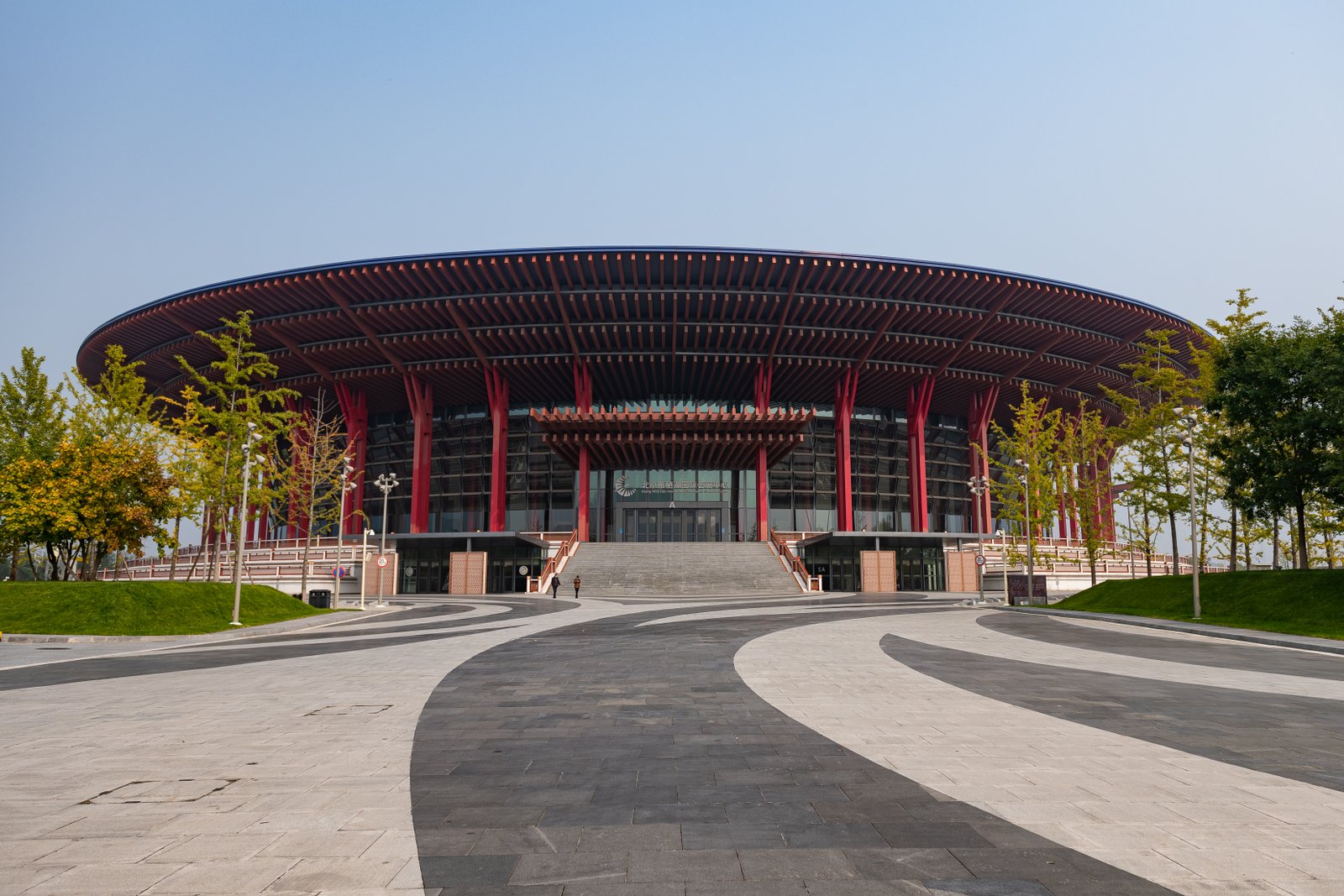 Only have to walk after S511, because 11:50 has no H80 at all!! | Huairou in China