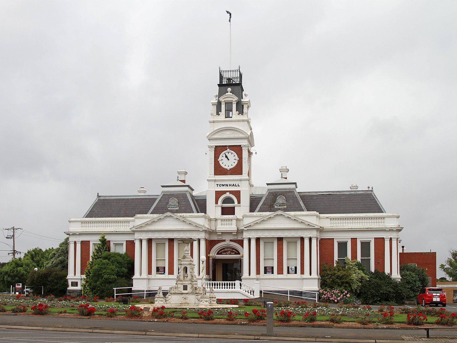 Ararat Town Hall, corner of Barkly St and Vincent St. Ararat, Victoria, Australia. | Ararat in Australia