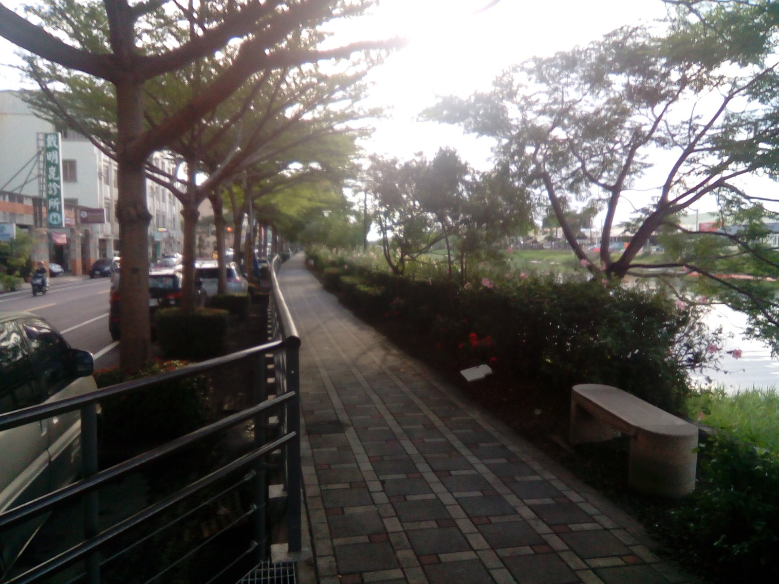 位於郡安路旁 | Annan District in Taiwan