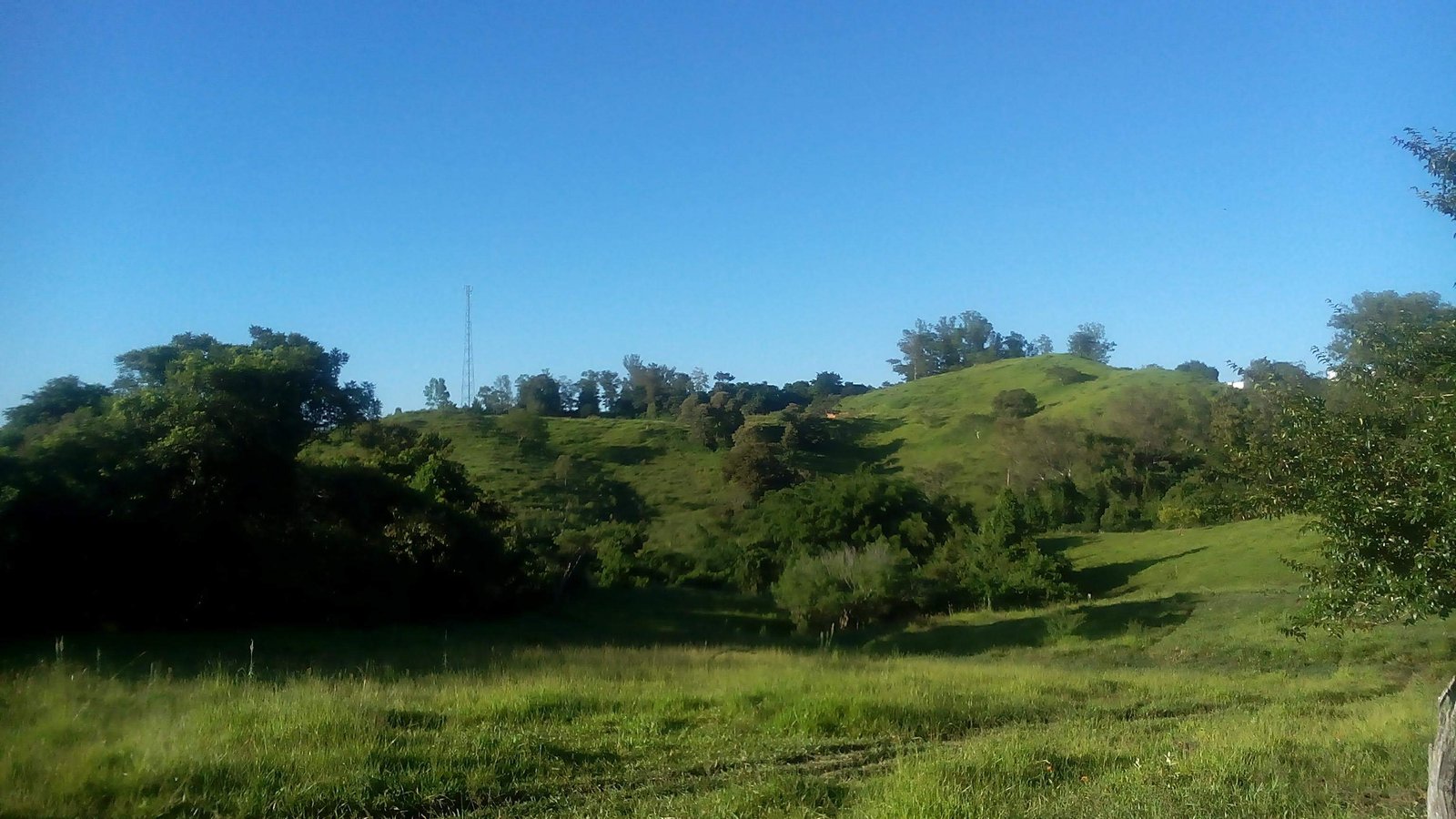 Vista para as ribanceiras do Bairro da Ponte, a partir da Praça 1º de Maio, Vila São José (Laranjal Paulista). | Laranjal Paulista in Brazil