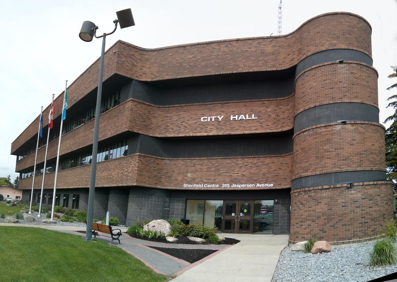 Spruce Grove City Hall, designed by architect Douglas Cardinal. | Spruce Grove in Canada