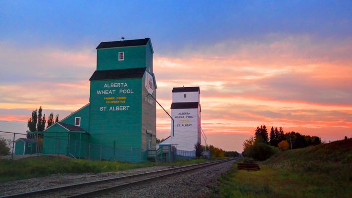 Alberta Wheat Pool Grain Elevator | St. Albert in Canada