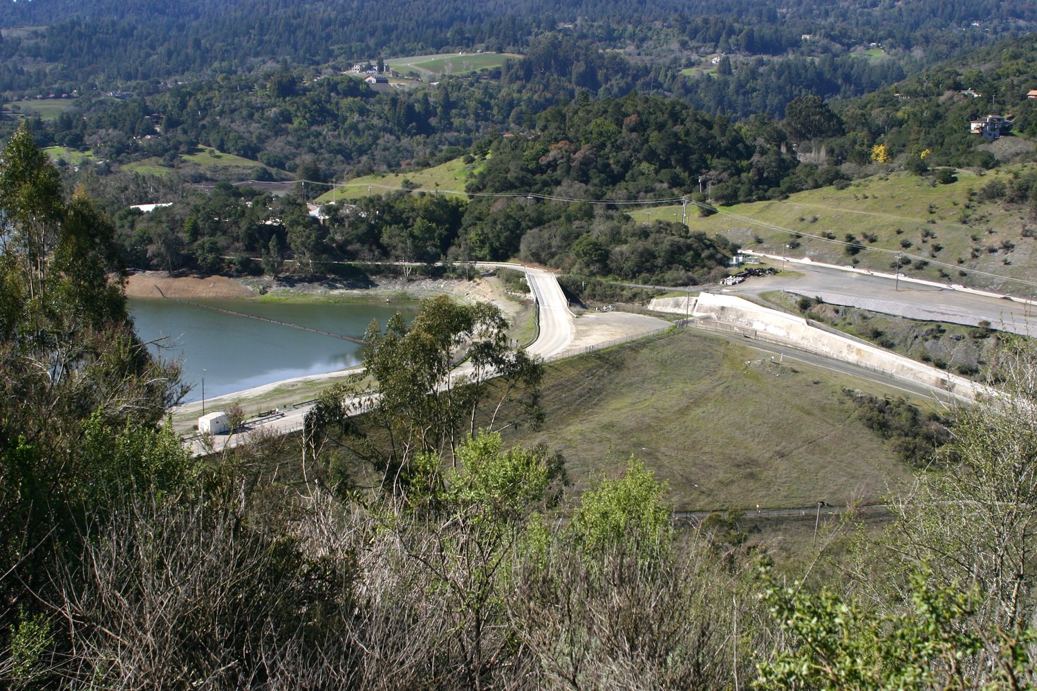 w:Lexington Reservoir's James J. Lenihan Dam | Lexington Reservoir County Park in United States