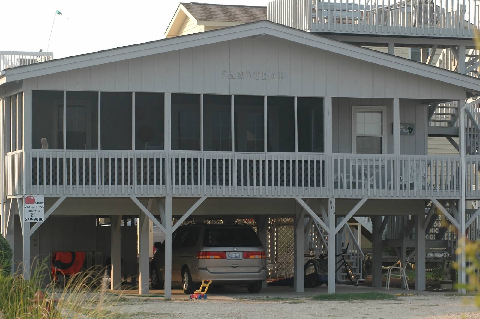 A beach house at Sunset Beach, NC named "SandTrap" | Sunset Beach in United States
