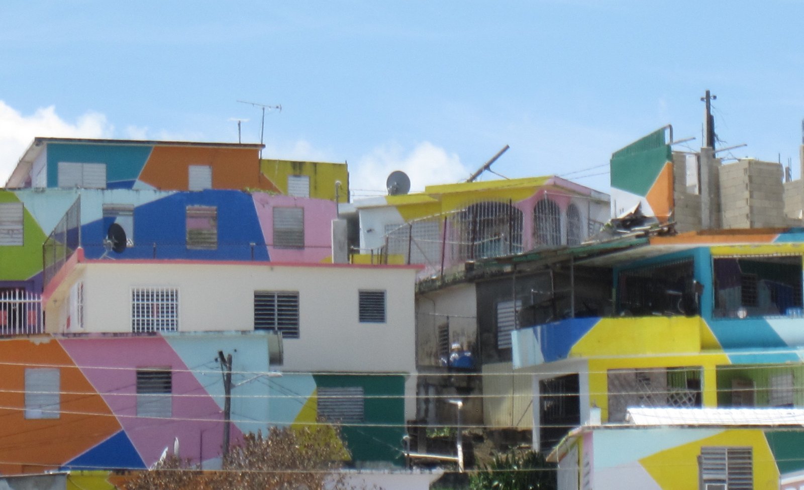Buildings in Manatí barrio-pueblo | Manatí in United States
