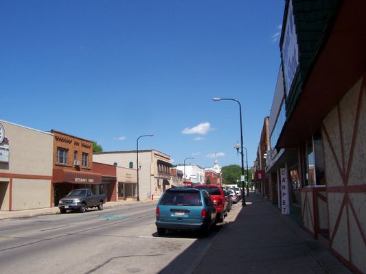 Looking East in downtown w:New London, Wisconsin, U.S. | New London in United States