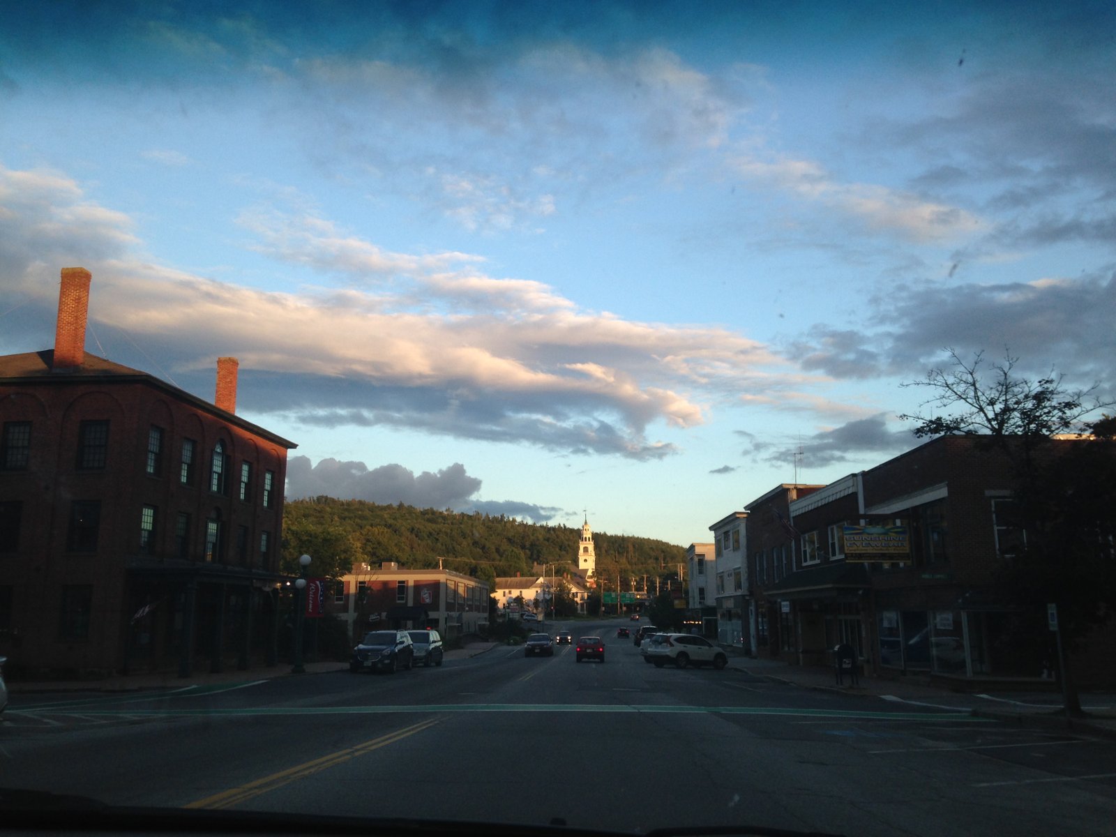 Downtown Newport looking south | Newport in United States