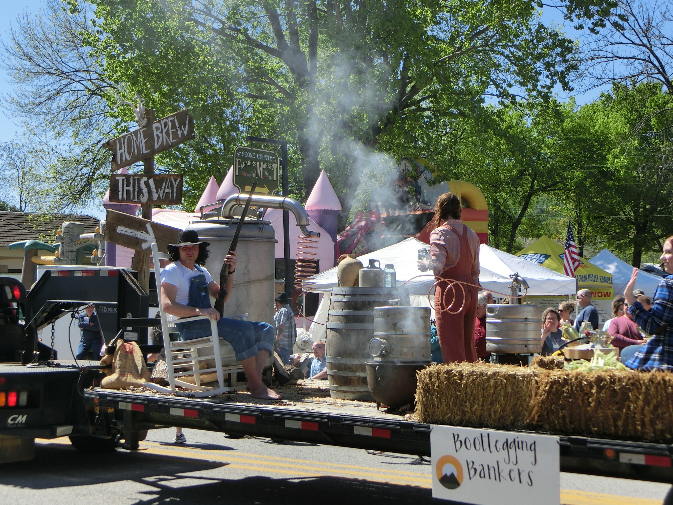 Mountain View Folk Festival Parade | Mountain View in United States