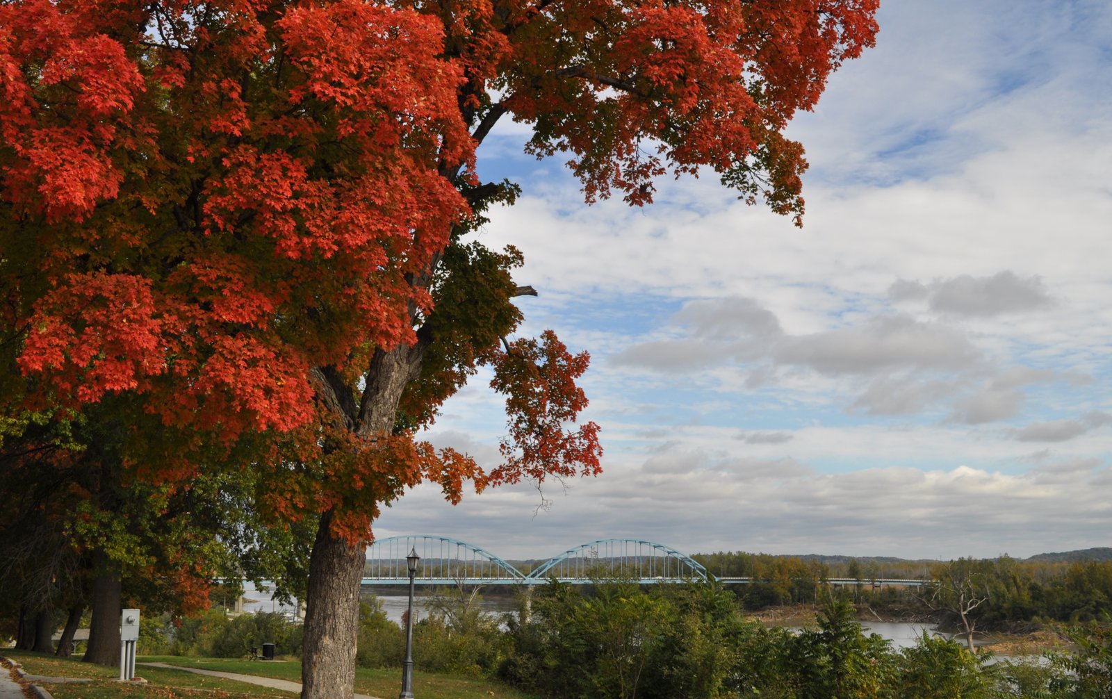 North Esplanade Park along Esplanade Street in Leavenworth, Kansas, provides a scenic view to the Missouri River and the Centennial Bridge leading into Kansas. | Leavenworth in United States