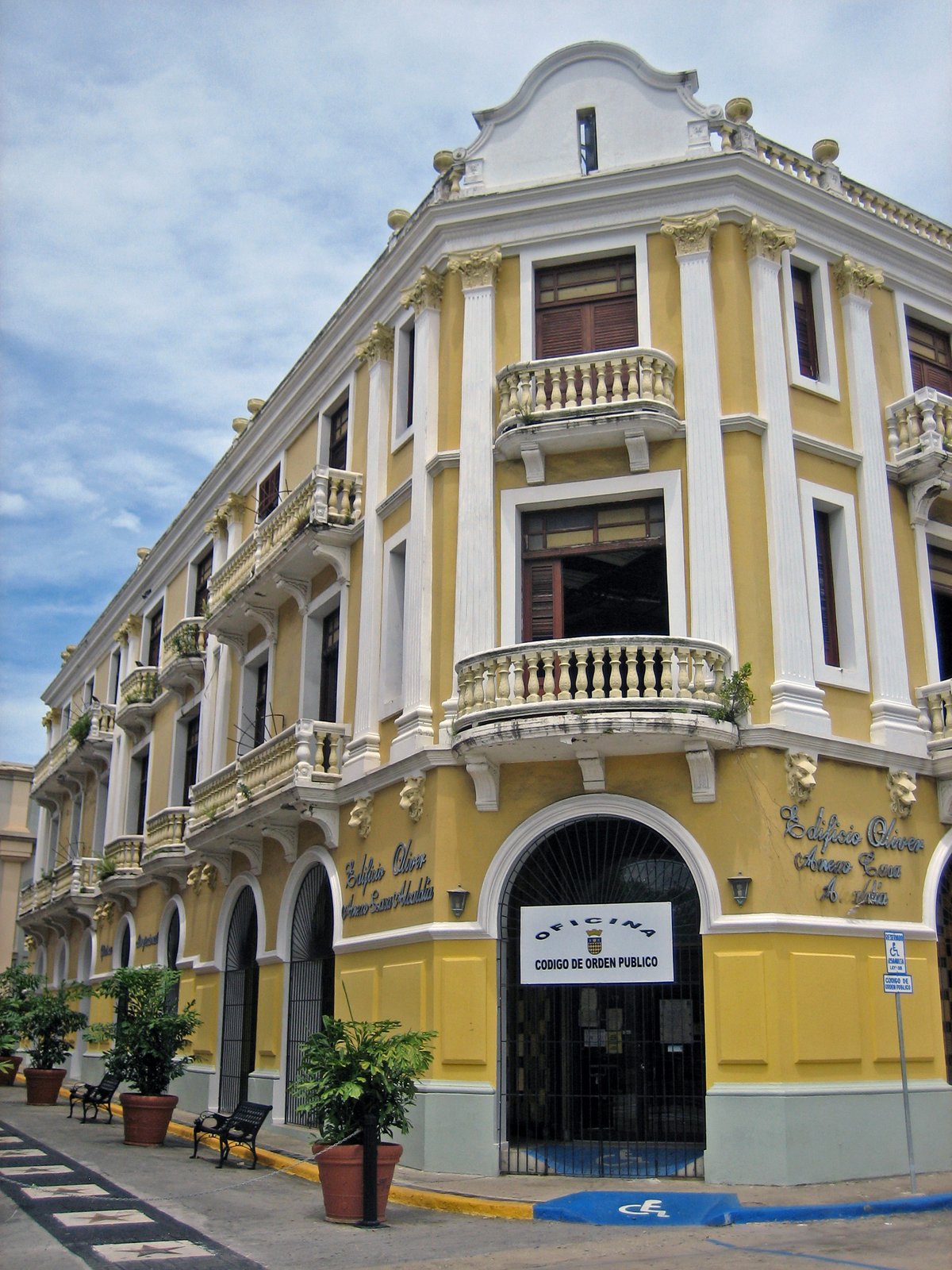 Edificio Casa Oliver, Anexo Casa Alcaldía, Arecibo, Puerto Rico. It was listed on the U.S National Register of Historic Places in 1986. | Arecibo in United States