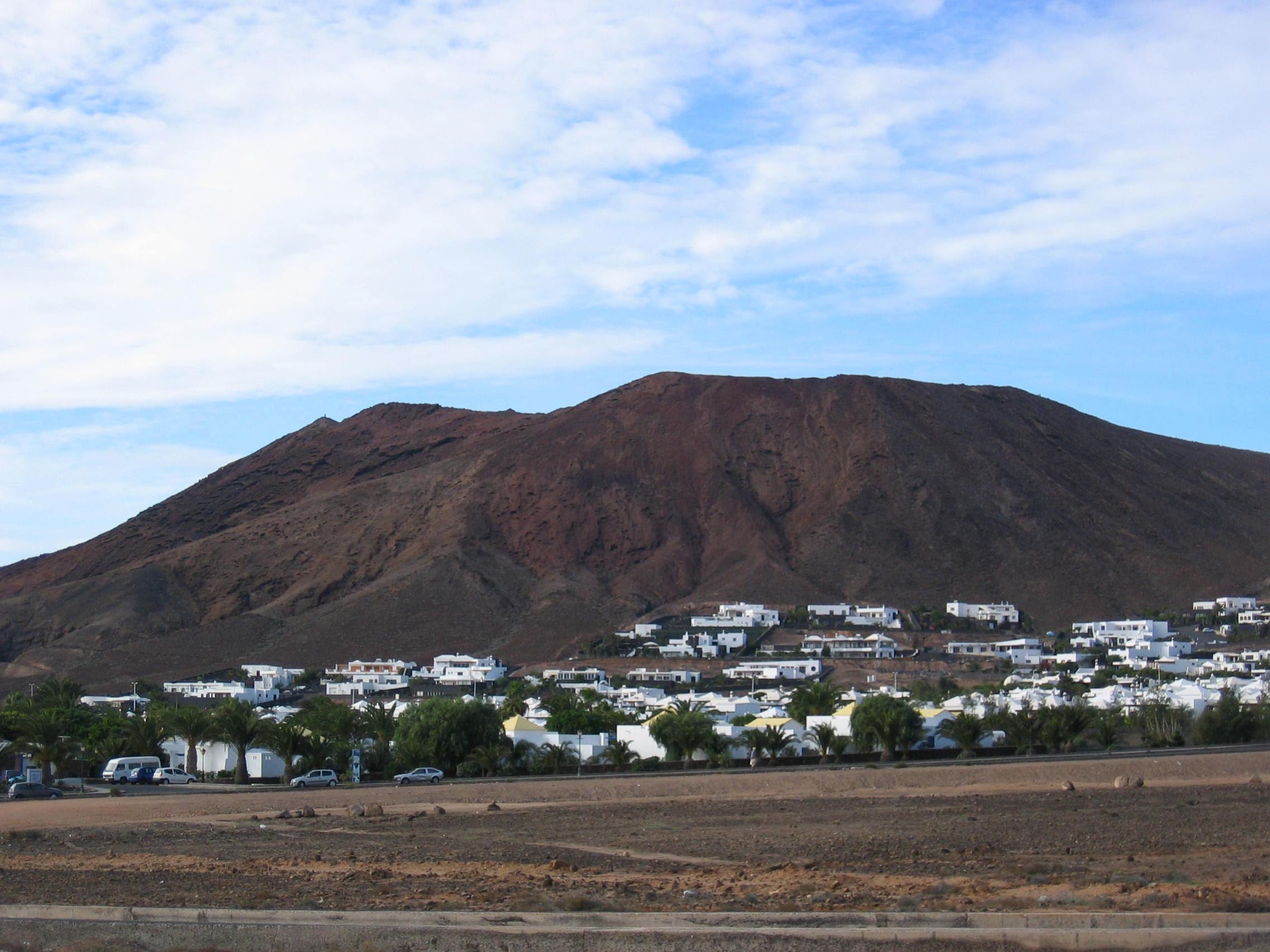 Montana Roja, Playa Blanca, Lanzarote | Playa Blanca in Spain